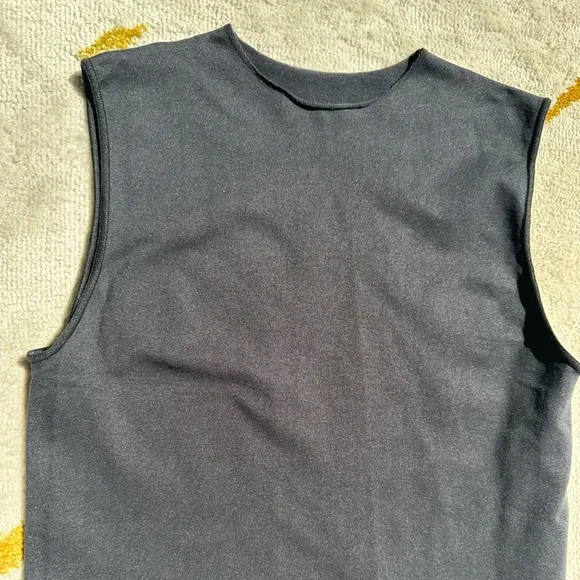 Skims NEW High Neck Fits Everybody Bodysuit - Picture 6 of 6